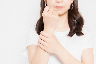 手首の痛み